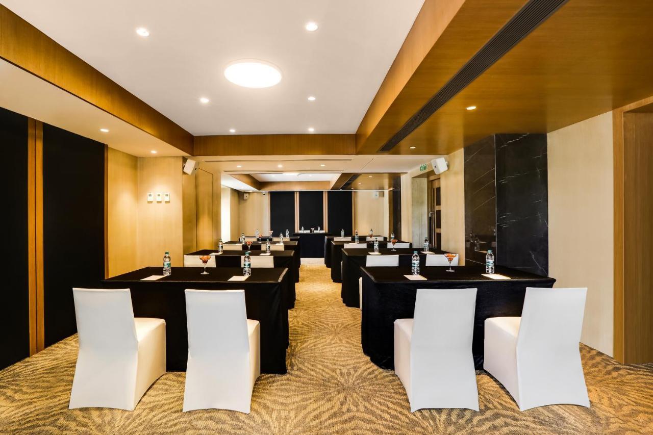 เลมอน ทรี โฮเต็ล วิมานนคร Hotel ปูเน่ ภายนอก รูปภาพ